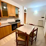 Giordano\'S House-Anagnina